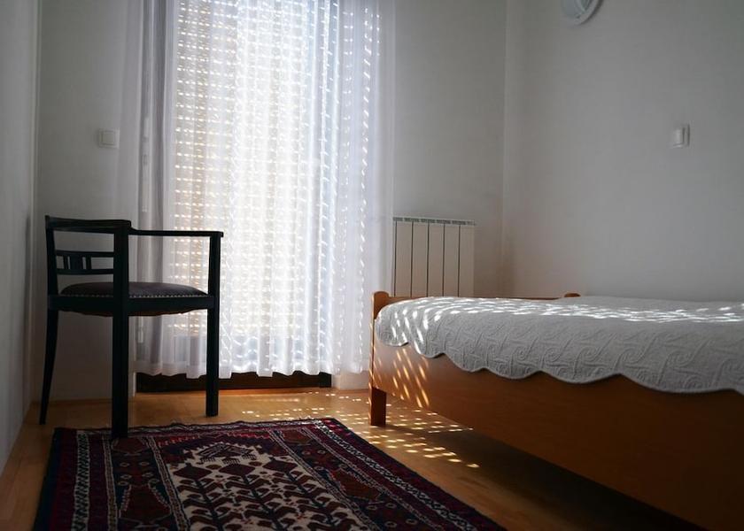  Bled Interior Entrance