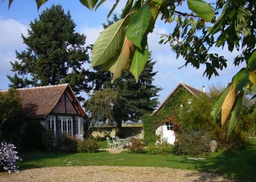 Centre - Loire Valley Limeray Exterior Detail