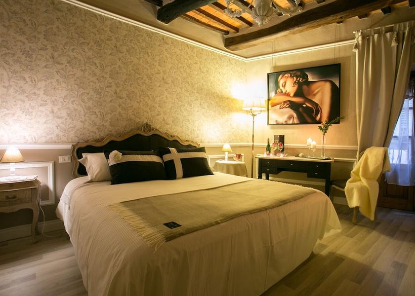 Tuscany Castiglion Fiorentino Room