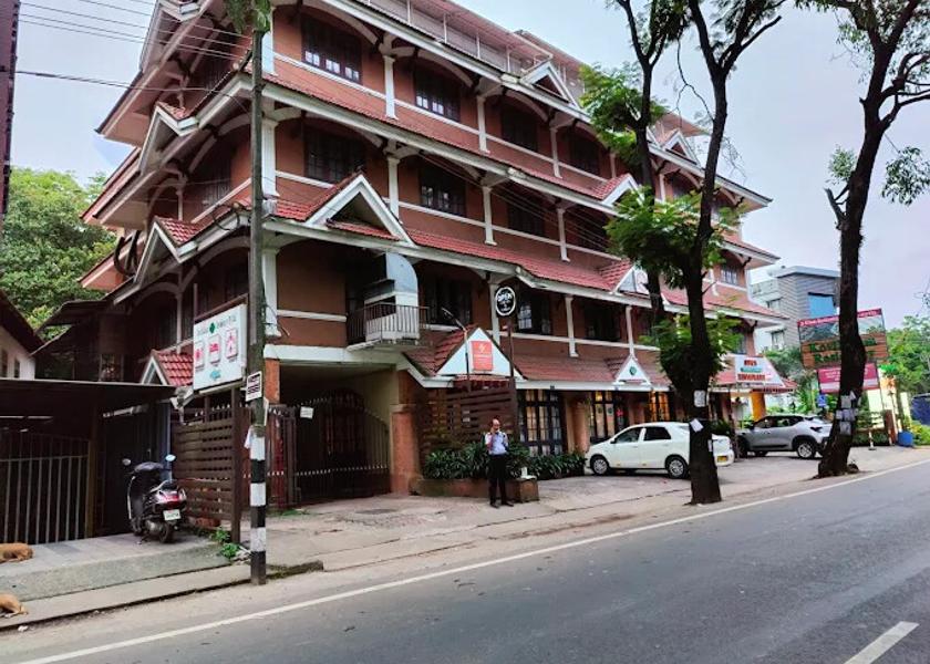 Kerala Kozhikode Hotel Exterior