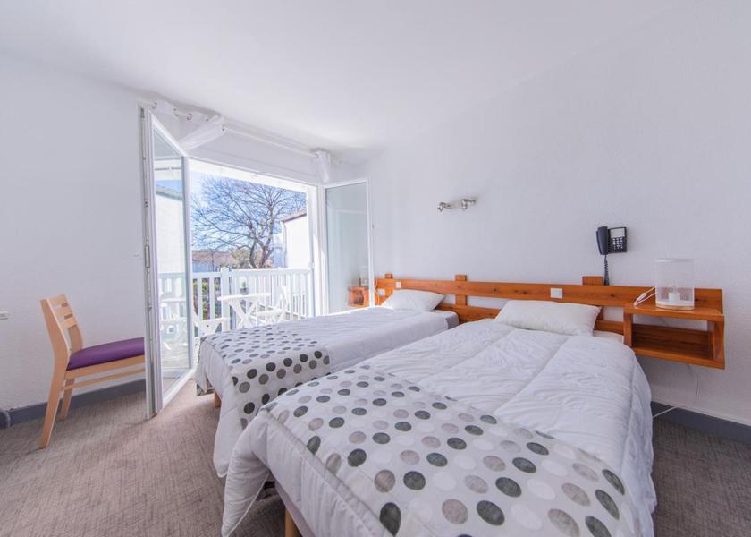 Nouvelle-Aquitaine Mimizan Twin Room with Balcony
