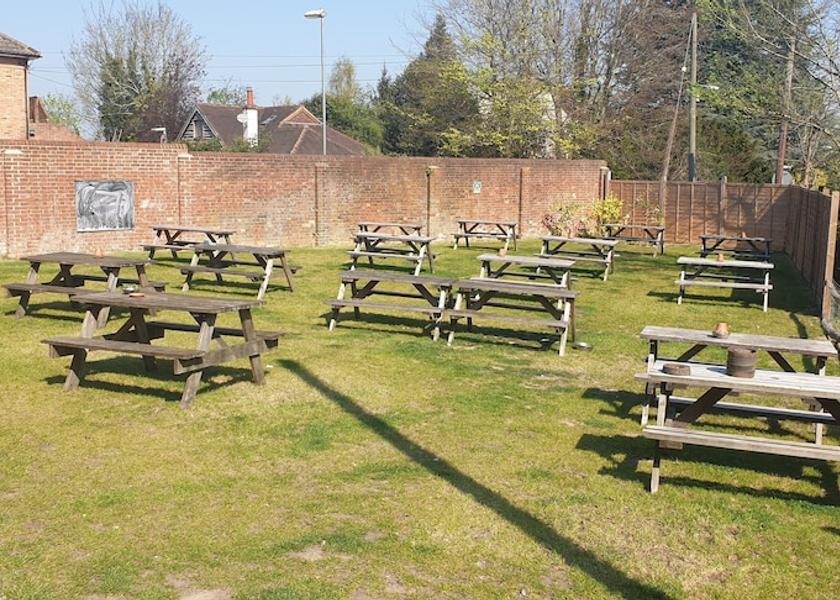 England Hassocks Garden