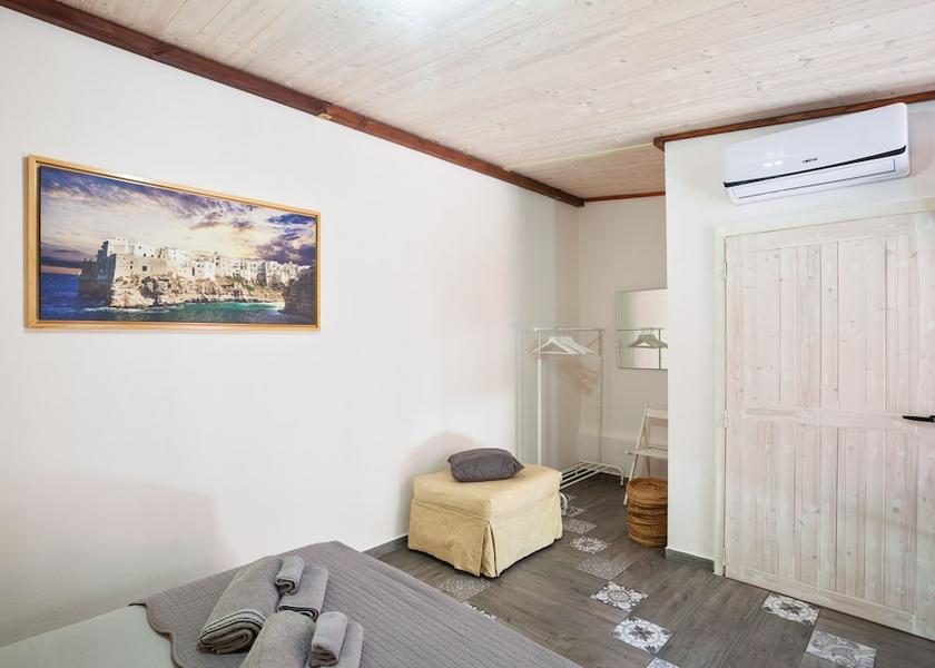 Puglia Polignano A Mare Interior Entrance