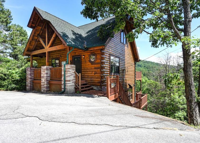 Georgia Townsend Exterior Detail