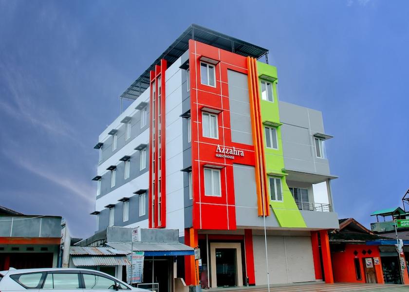  Ambon Exterior Detail