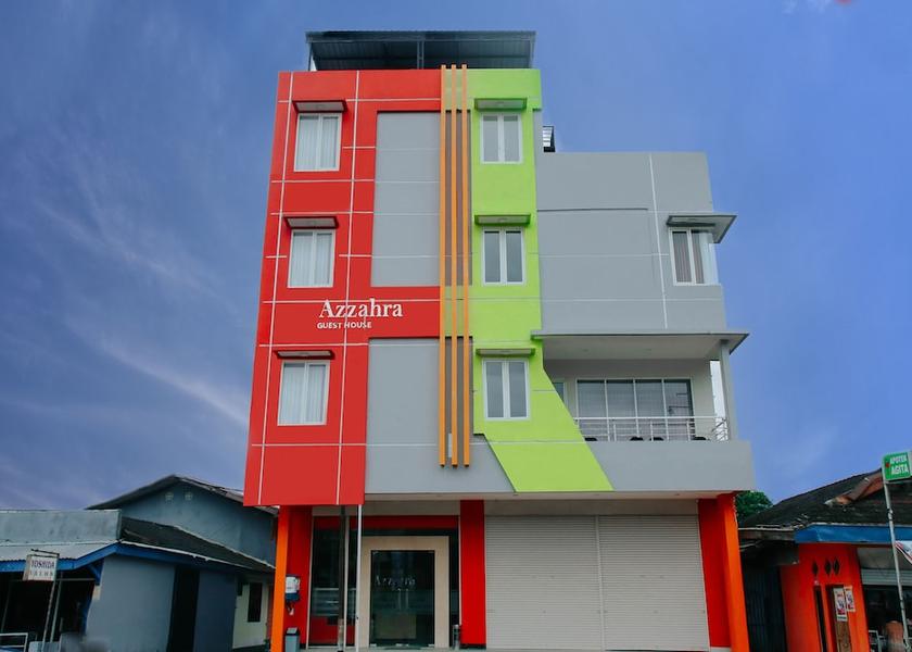  Ambon Exterior Detail