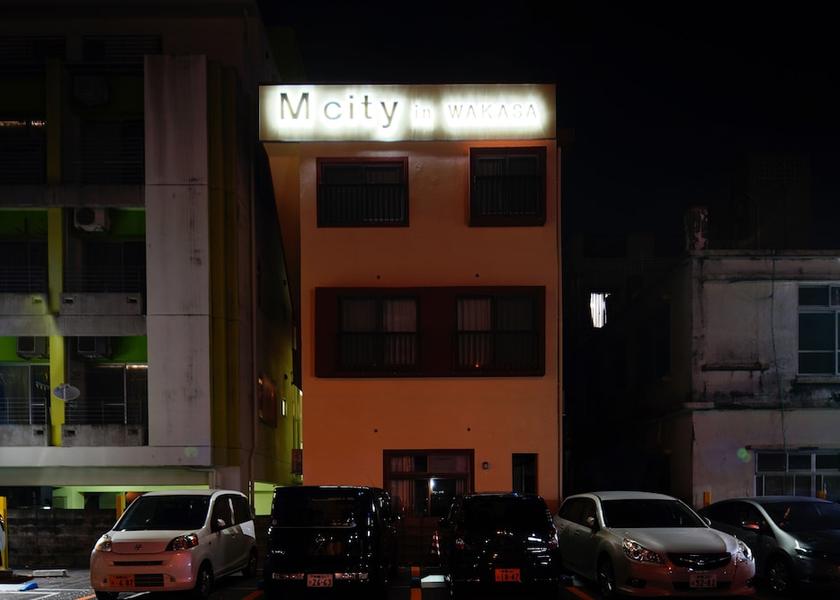 Okinawa (prefecture) Naha Facade