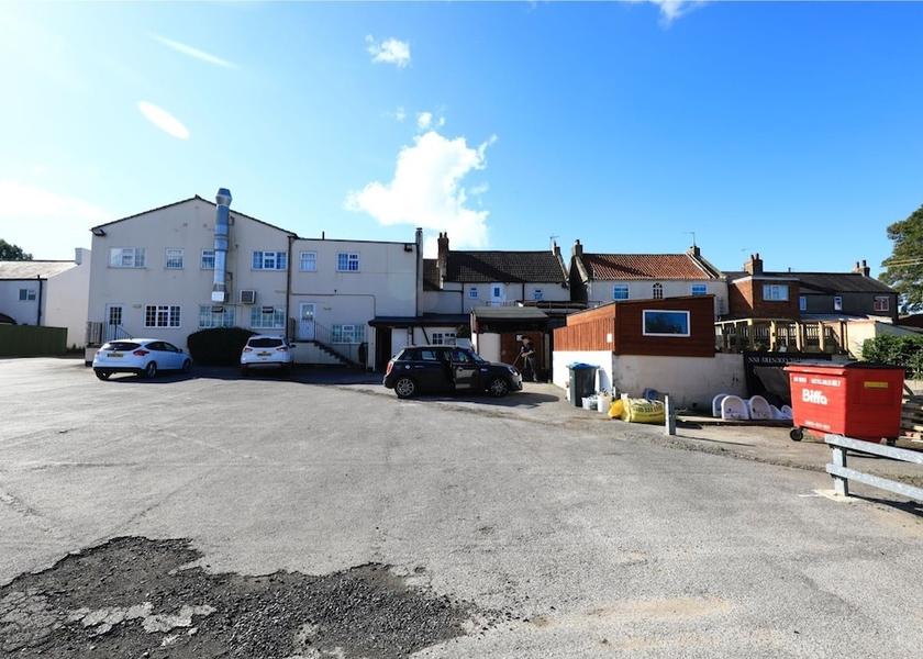 England Thirsk Exterior Detail