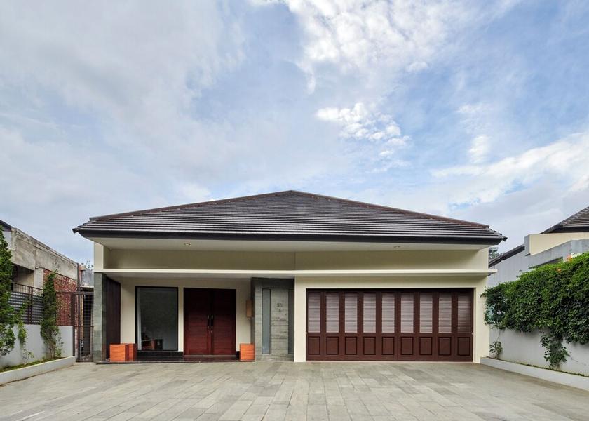 West Java Cimenyan Facade