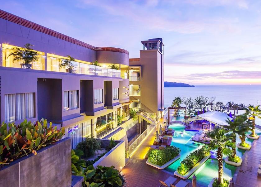 Phuket Patong Exterior Detail
