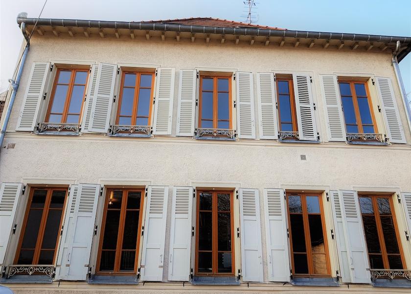 Grand Est Troyes Facade