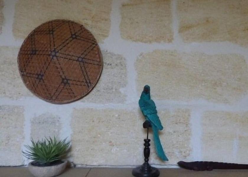 Nouvelle-Aquitaine Pauillac Interior Entrance