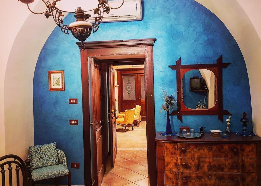 Molise Macchiagodena Room