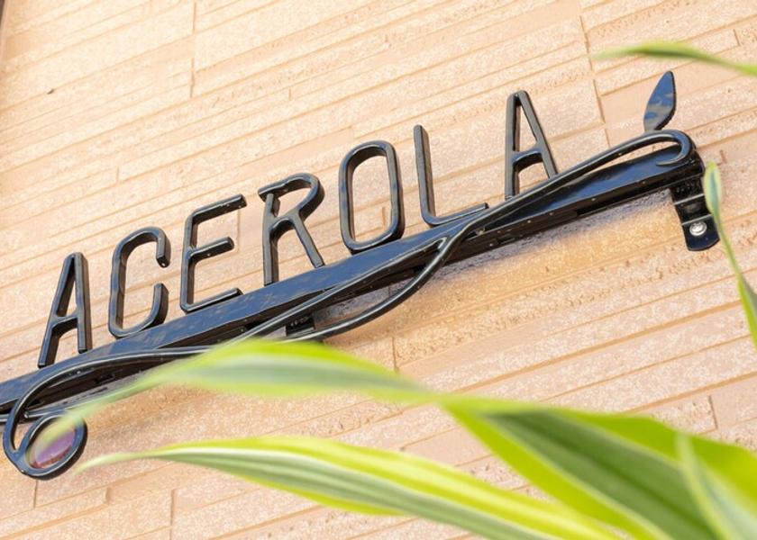 Okinawa (prefecture) Motobu Exterior Detail