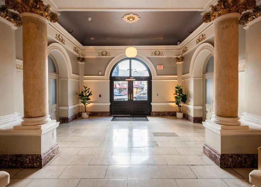 Mississippi Philadelphia Lobby