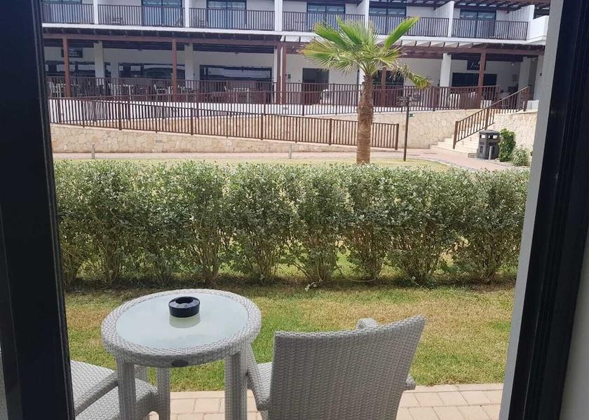  Sal Terrace