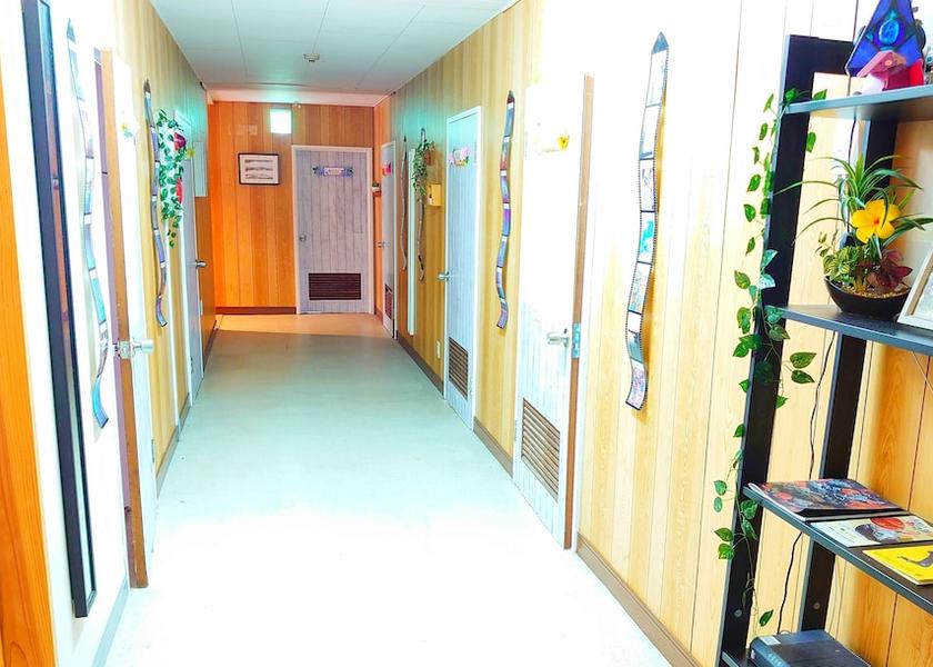 Tokyo Miyakejima Hallway