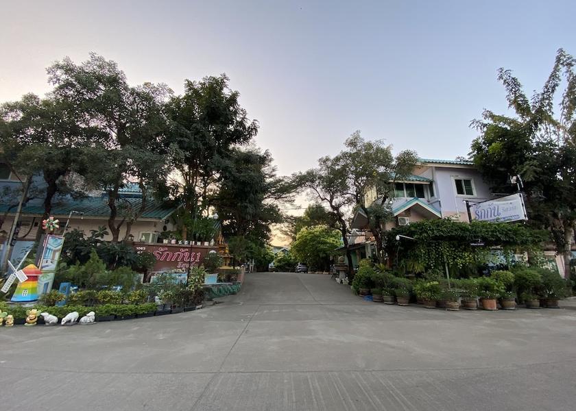 Nakhon Sawan Nakhon Sawan Facade