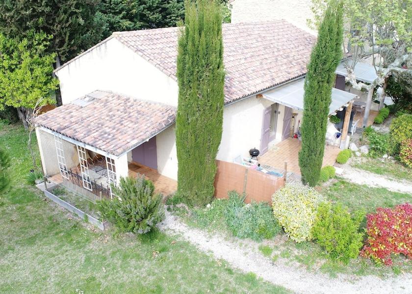 Provence-Alpes-Côte d'Azur L'Isle-sur-la-Sorgue Terrace