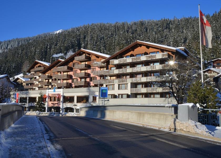 Graubuenden Klosters-Serneus Facade