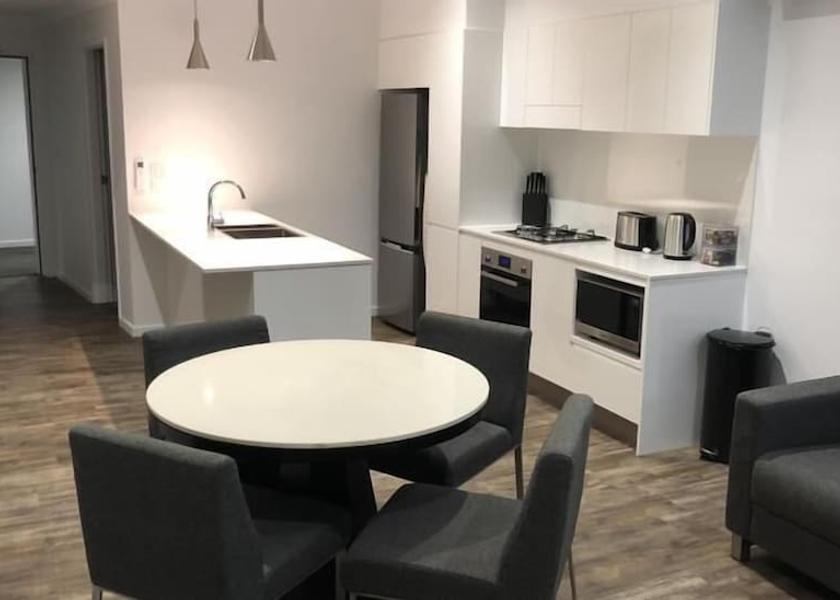 New South Wales Carrington In-Room Dining