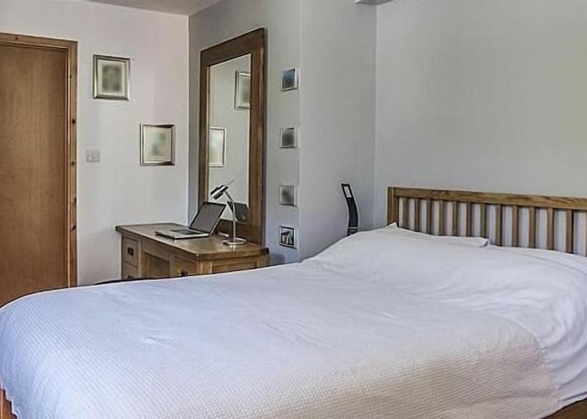 Wales Carmarthen Room