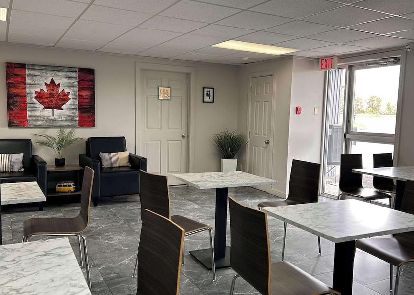 Ontario Kapuskasing Breakfast Area