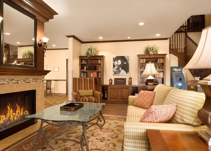 North Dakota Minot Lobby