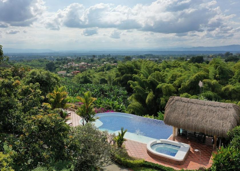 Quindío Calarcá Pool