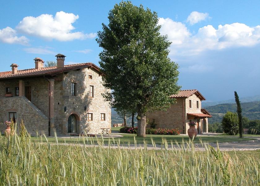 Tuscany Poppi Exterior Detail