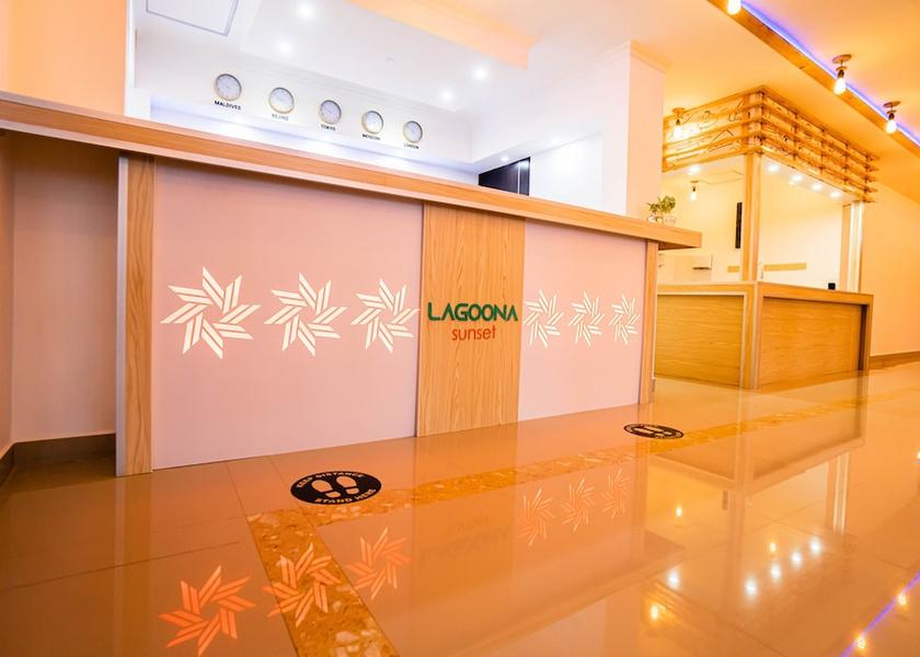 Kaafu Atoll Maafushi Reception