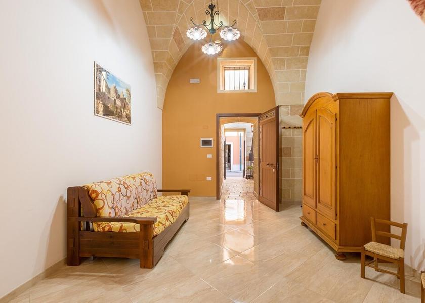 Puglia Copertino Interior Entrance