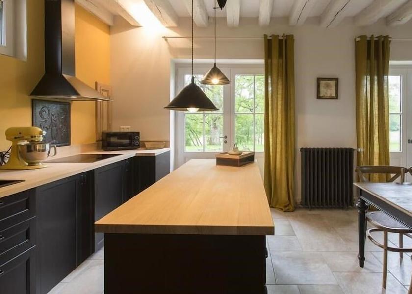 Bourgogne-Franche-Comte Rouvray Kitchen