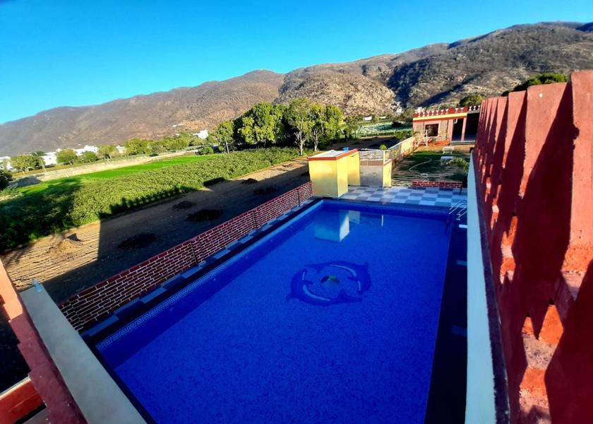 Rajasthan Pushkar Swimming pool