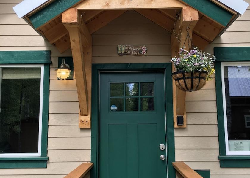 Alaska Talkeetna Exterior Detail