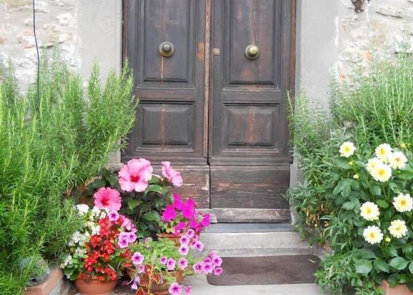 Tuscany Bagni Di Lucca Entrance