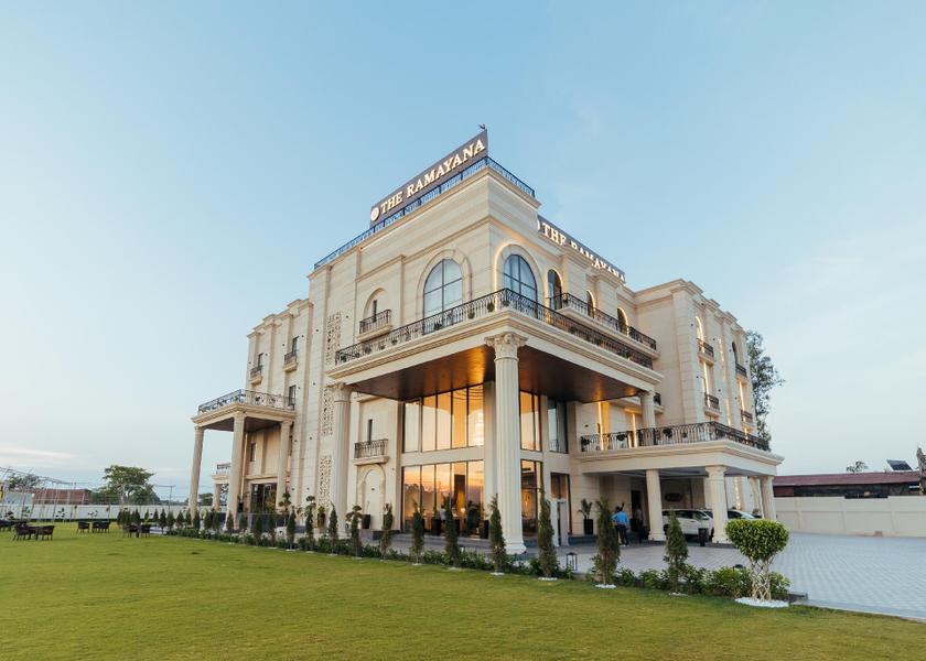 Uttar Pradesh Ayodhya exterior view