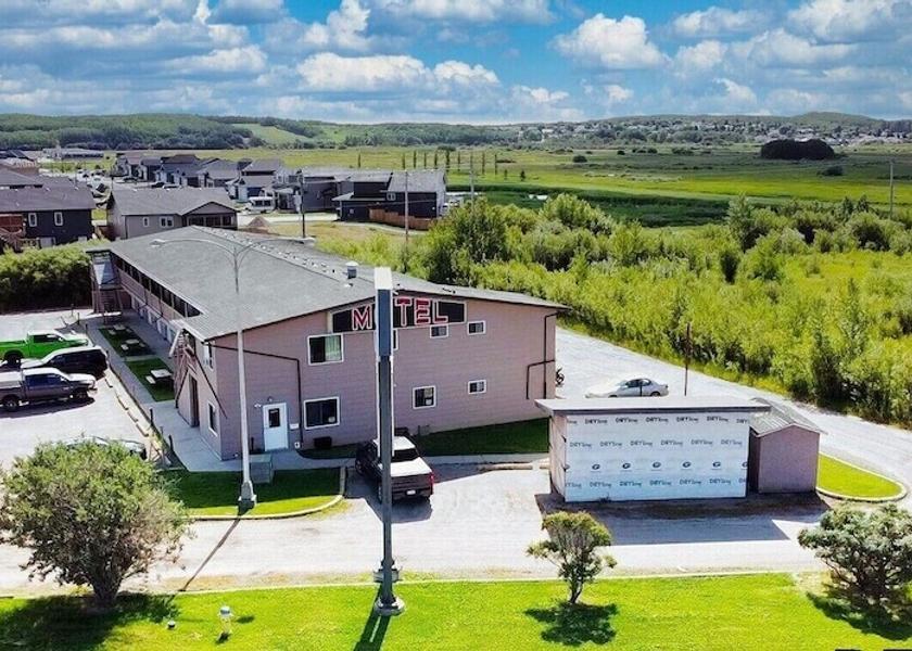 Alberta Cold Lake Exterior Detail