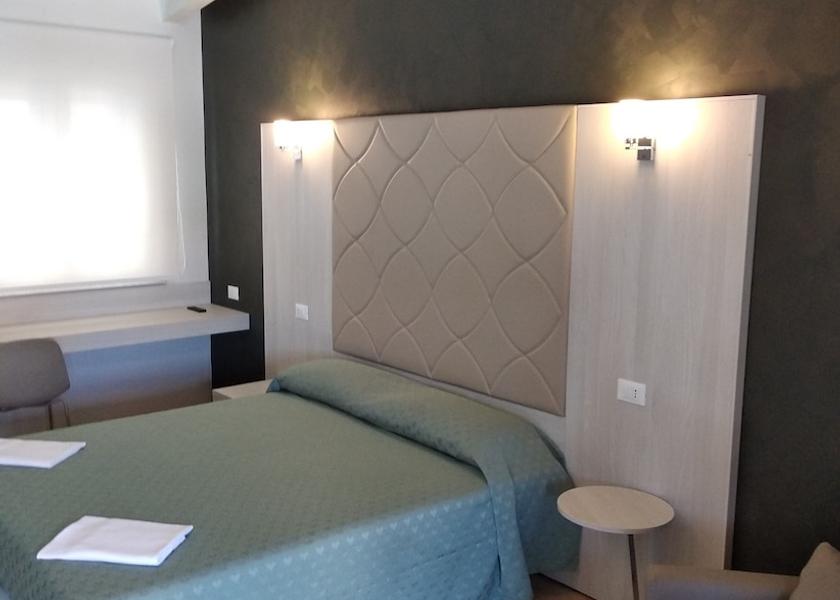 Marche Cupra Marittima Room