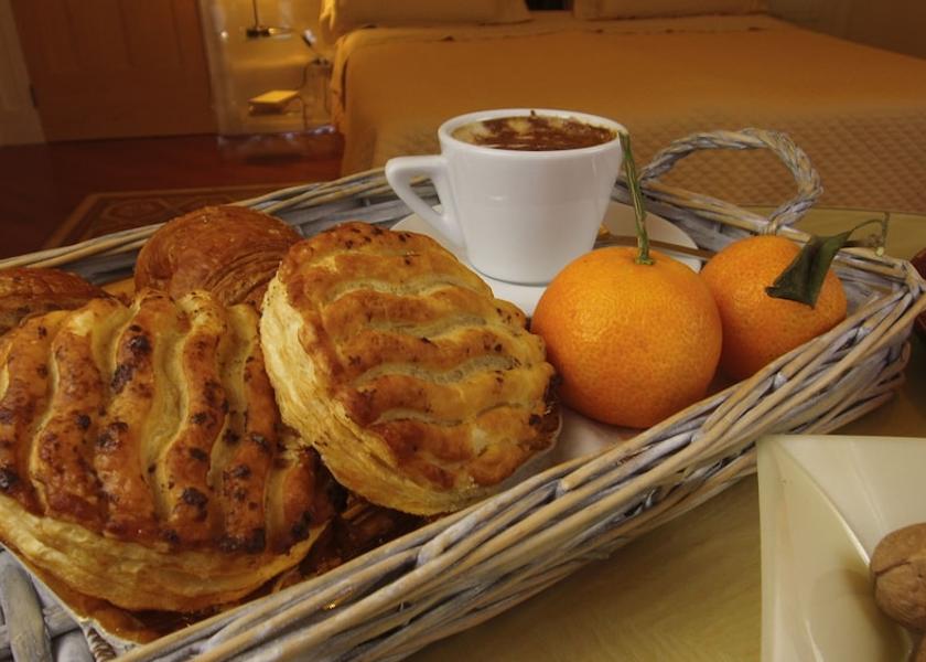 Puglia Trani Breakfast buffet