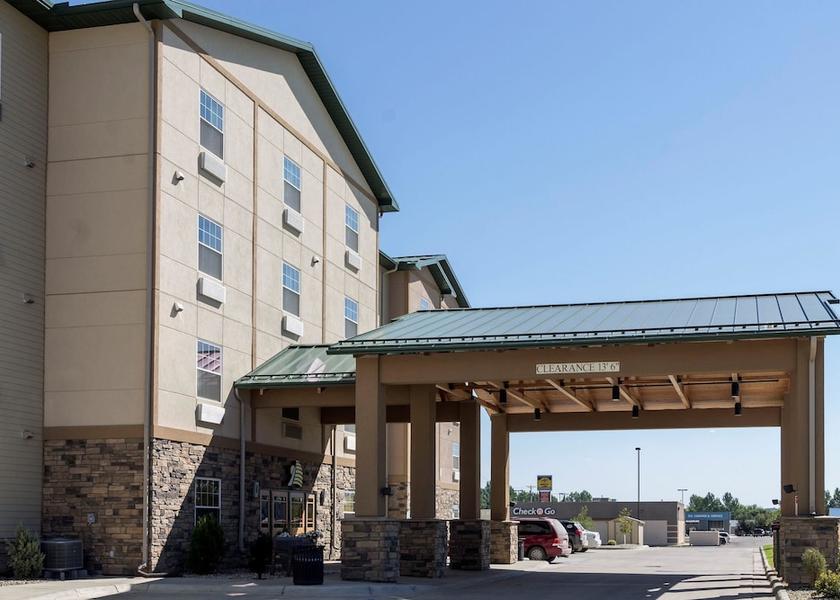 North Dakota Williston Exterior Detail