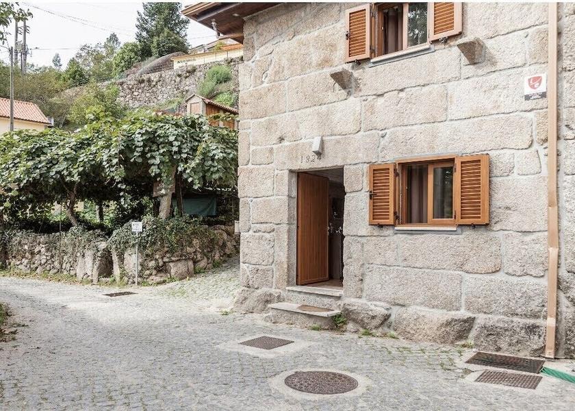 Norte Terras de Bouro Exterior Detail