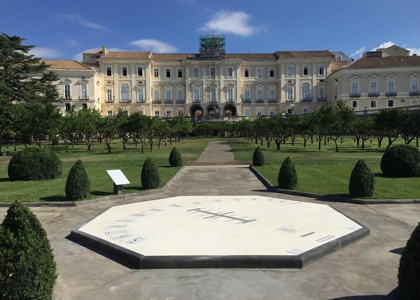 Campania Ercolano Exterior Detail