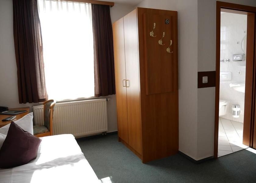 Saxony Niederwiesa Room