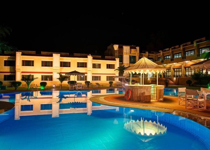 Madhya Pradesh Khajuraho Pool