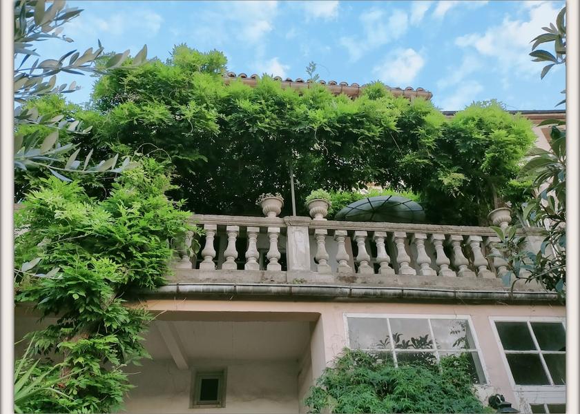 Occitanie Prades Exterior Detail