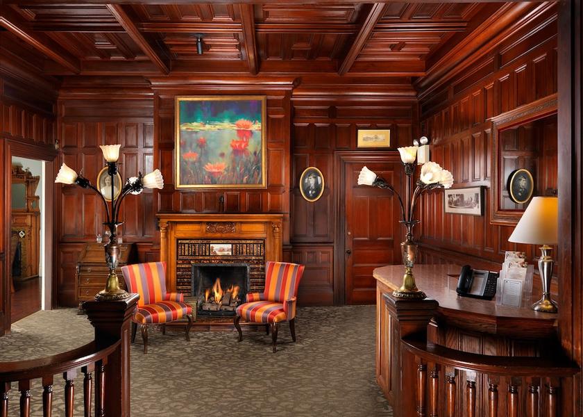 British Columbia Victoria Lobby
