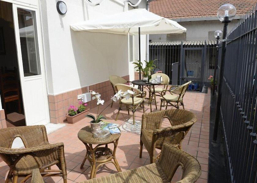 Sicily Mascali Terrace