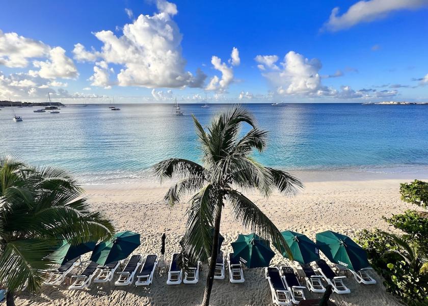  Simpson Bay Exterior