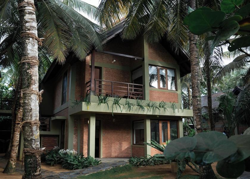 Kalutara District Wadduwa Interior Entrance